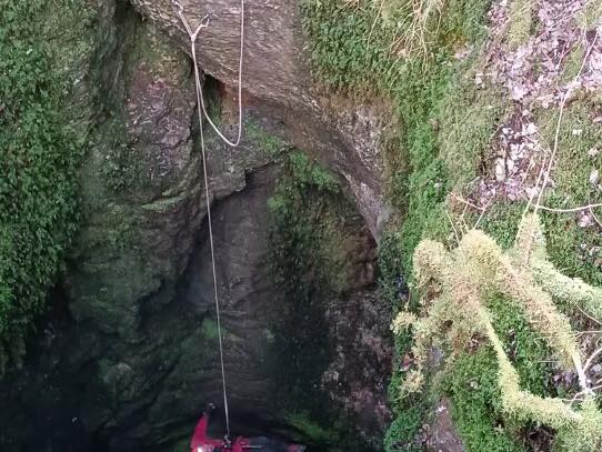 Igue de Planagrèze - Le puits d'entrée